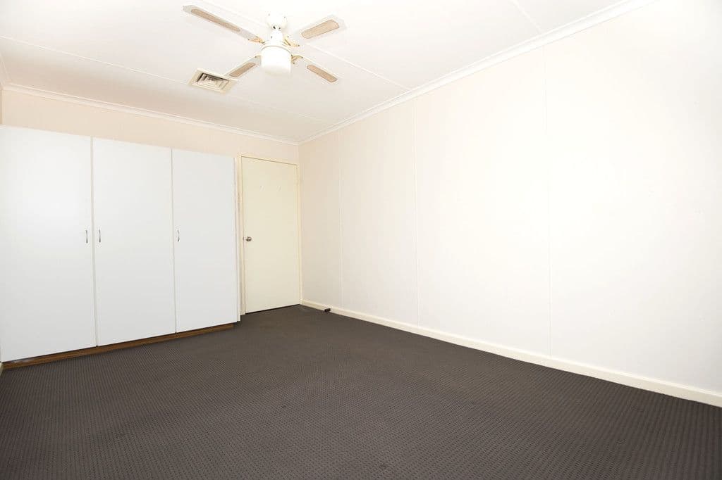 14 Gunsberg Court, Pegs Creek WA 6714, Pegs Creek - Thumbnail 4