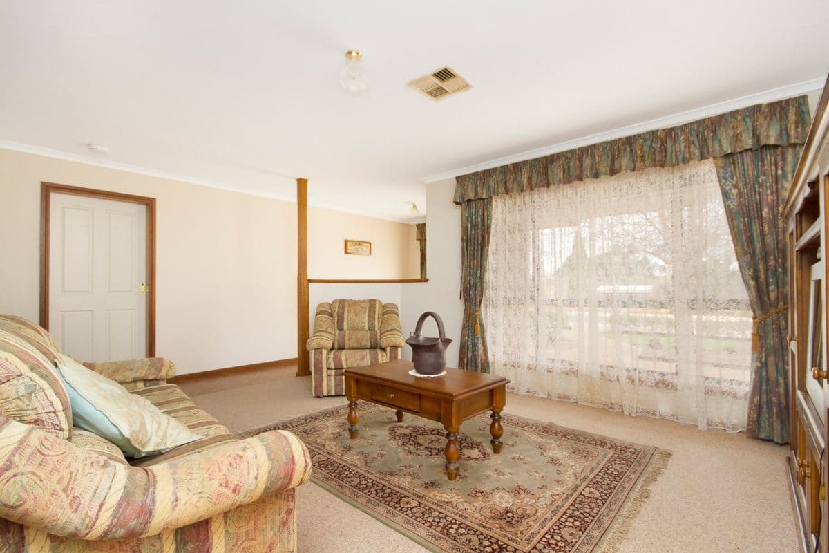 2 Stockwell Road, STOCKWELL SA 5355, Stockwell - Thumbnail 5