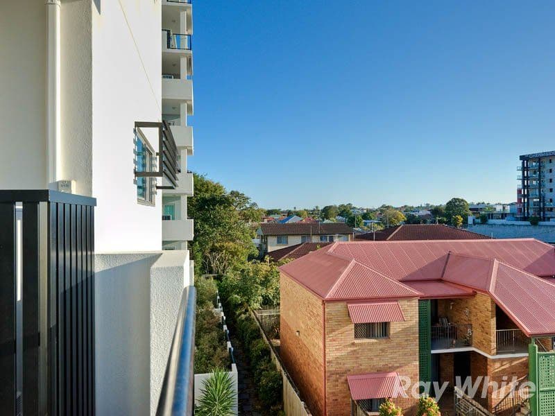 1 KINGSMILL Street, CHERMSIDE QLD 4032, Chermside - Thumbnail 5