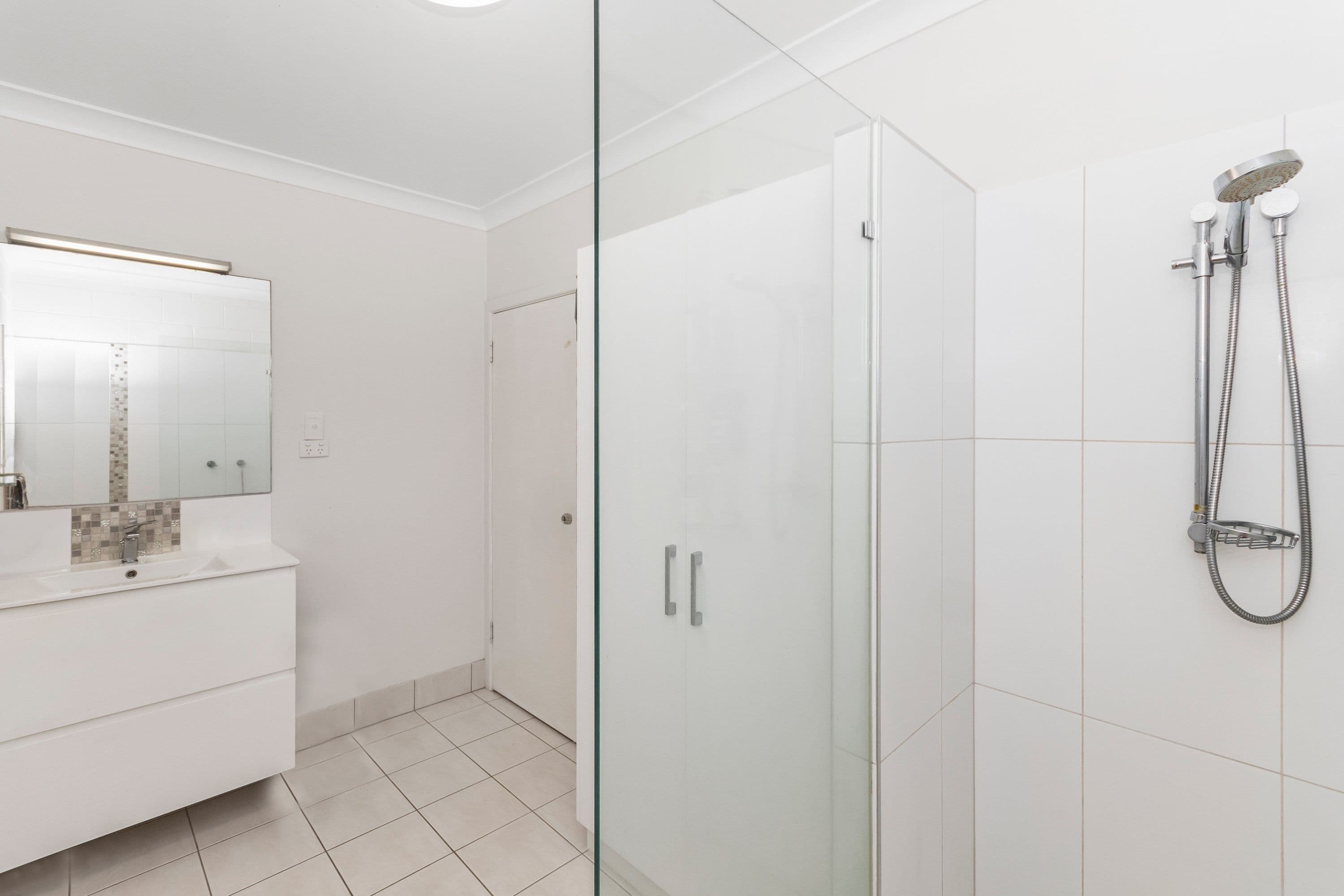 40 Mitchell Street, SOUTH MISSION QLD 4852, South Mission Beach - Thumbnail 5