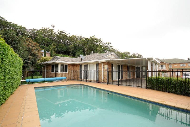 8 Grasmere Court, Mount Lofty QLD 4350, Mount Lofty - Image 1