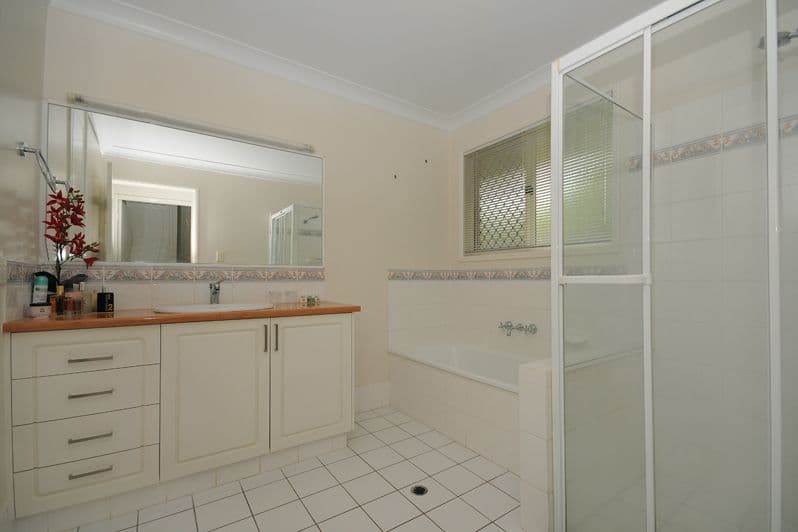 8 Grasmere Court, Mount Lofty QLD 4350, Mount Lofty - Thumbnail 6