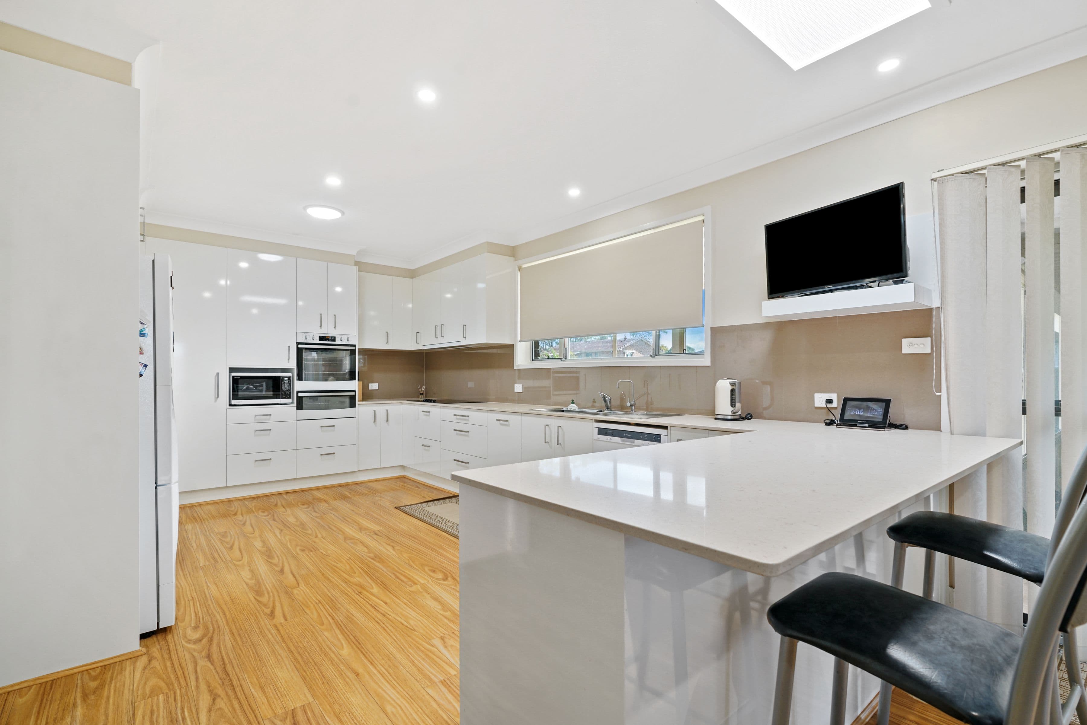 19 Pershing Place, Tanilba Bay NSW 2319, Tanilba Bay - Thumbnail 2