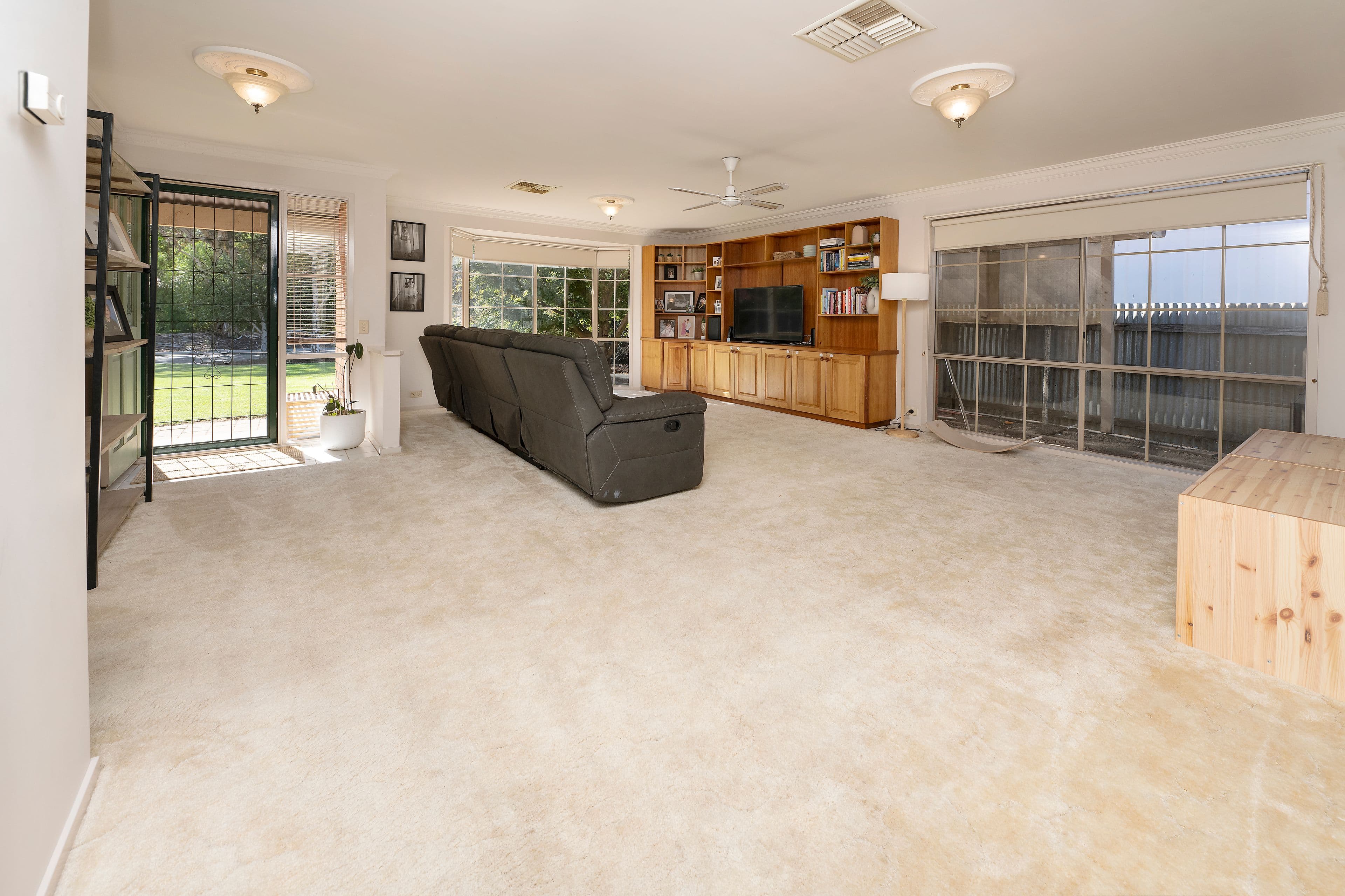 14 Naretha Street, Swan Hill VIC 3585, Swan Hill - Thumbnail 2