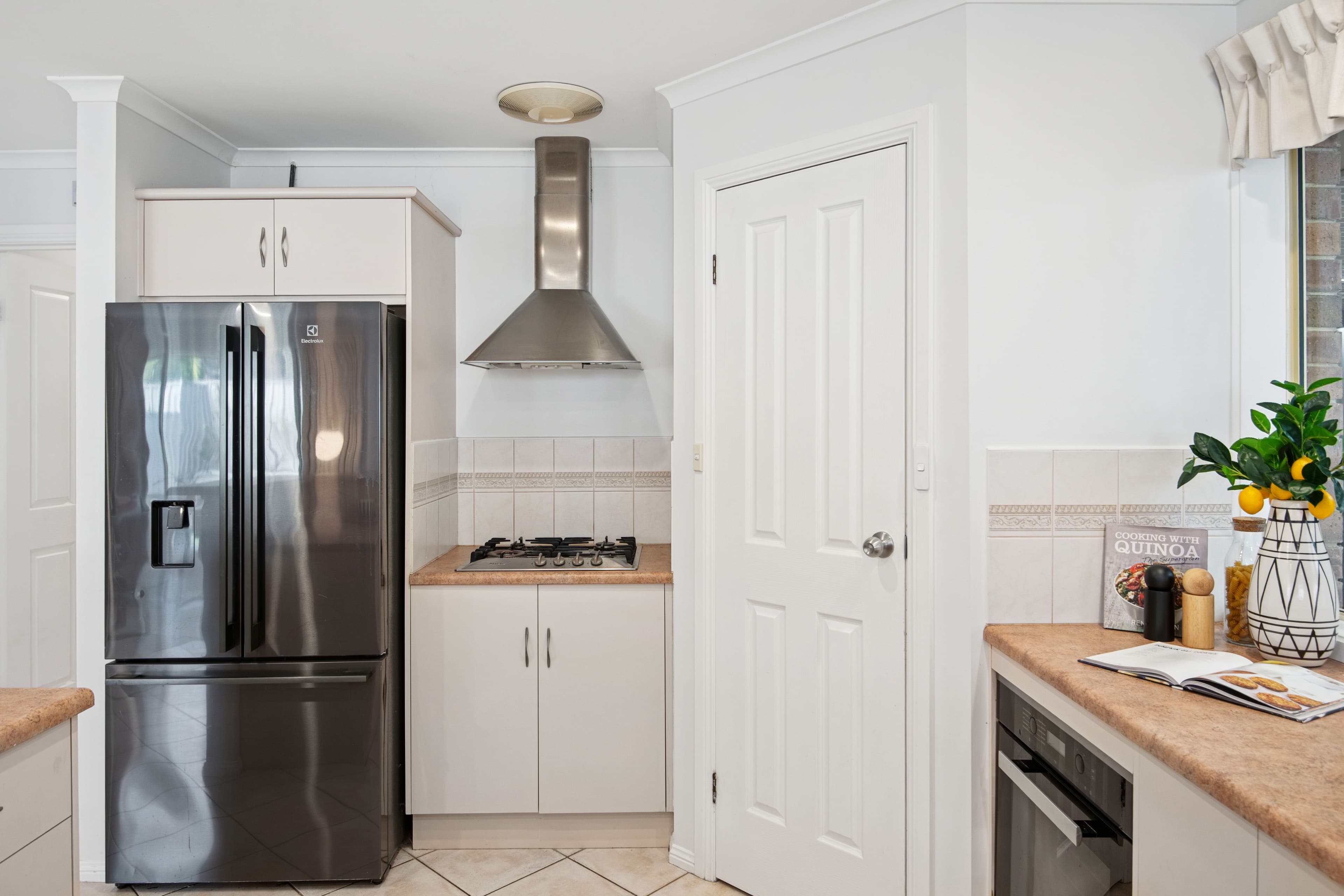 13 Dorrien Avenue, Woodcroft SA 5162, Woodcroft - Thumbnail 7