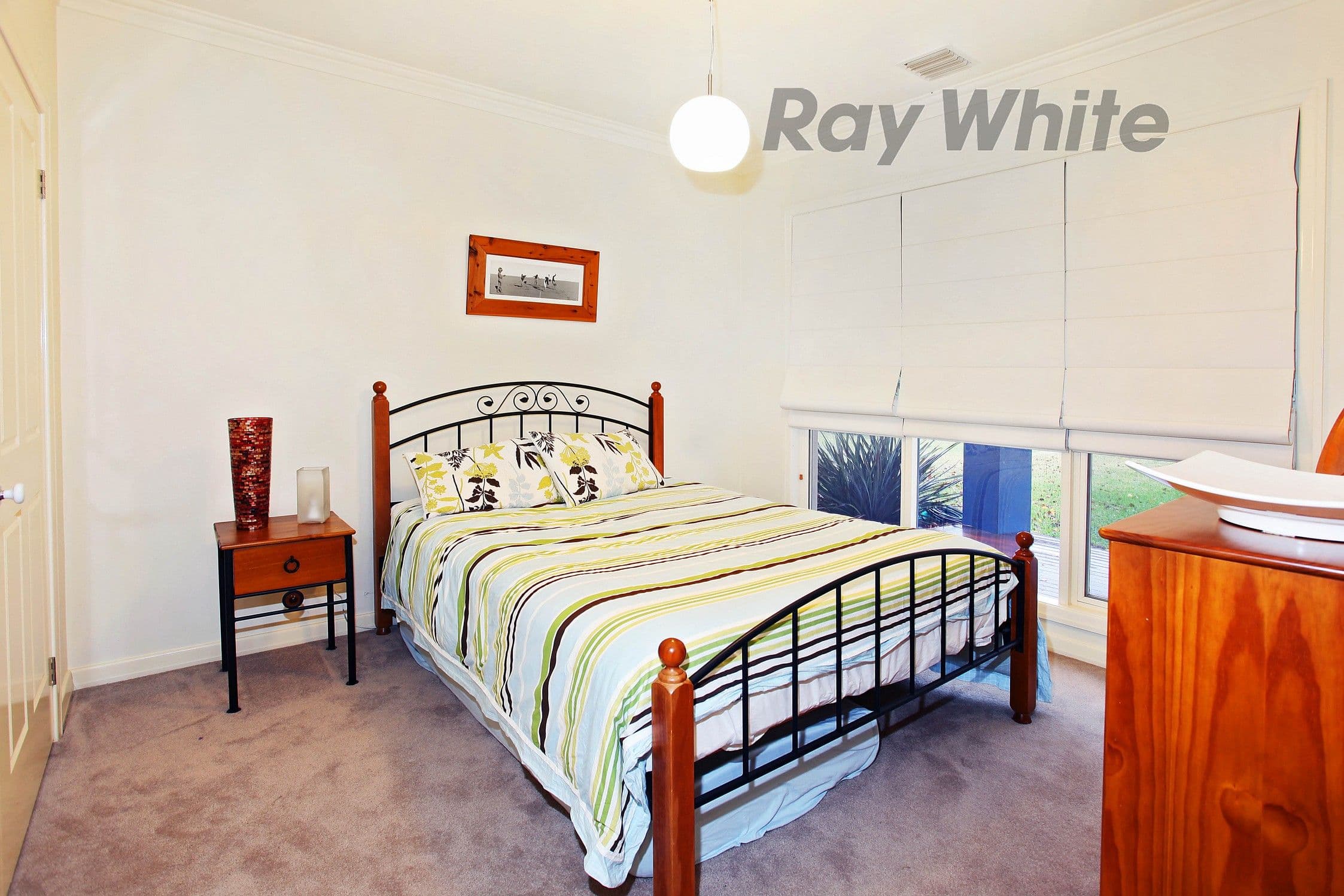 5 Bloomingdale Court, Sanctuary Lakes VIC 3030, Sanctuary Lakes - Thumbnail 5