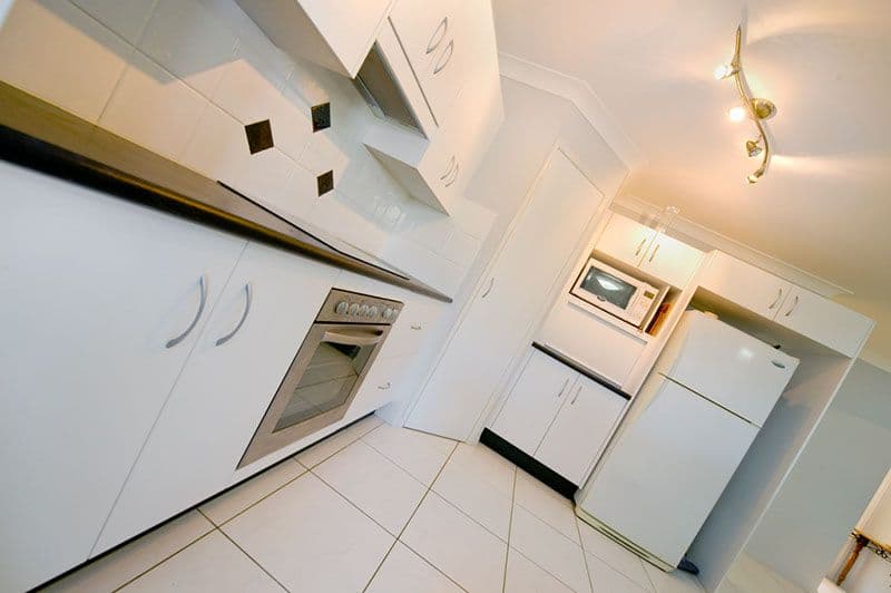 8 Zamia Court, NORMAN GARDENS QLD 4701, Norman Gardens - Thumbnail 2