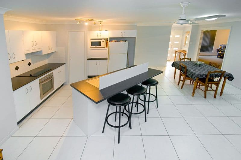 8 Zamia Court, NORMAN GARDENS QLD 4701, Norman Gardens - Thumbnail 3