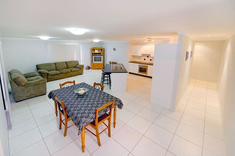 8 Zamia Court, NORMAN GARDENS QLD 4701, Norman Gardens - Thumbnail 5