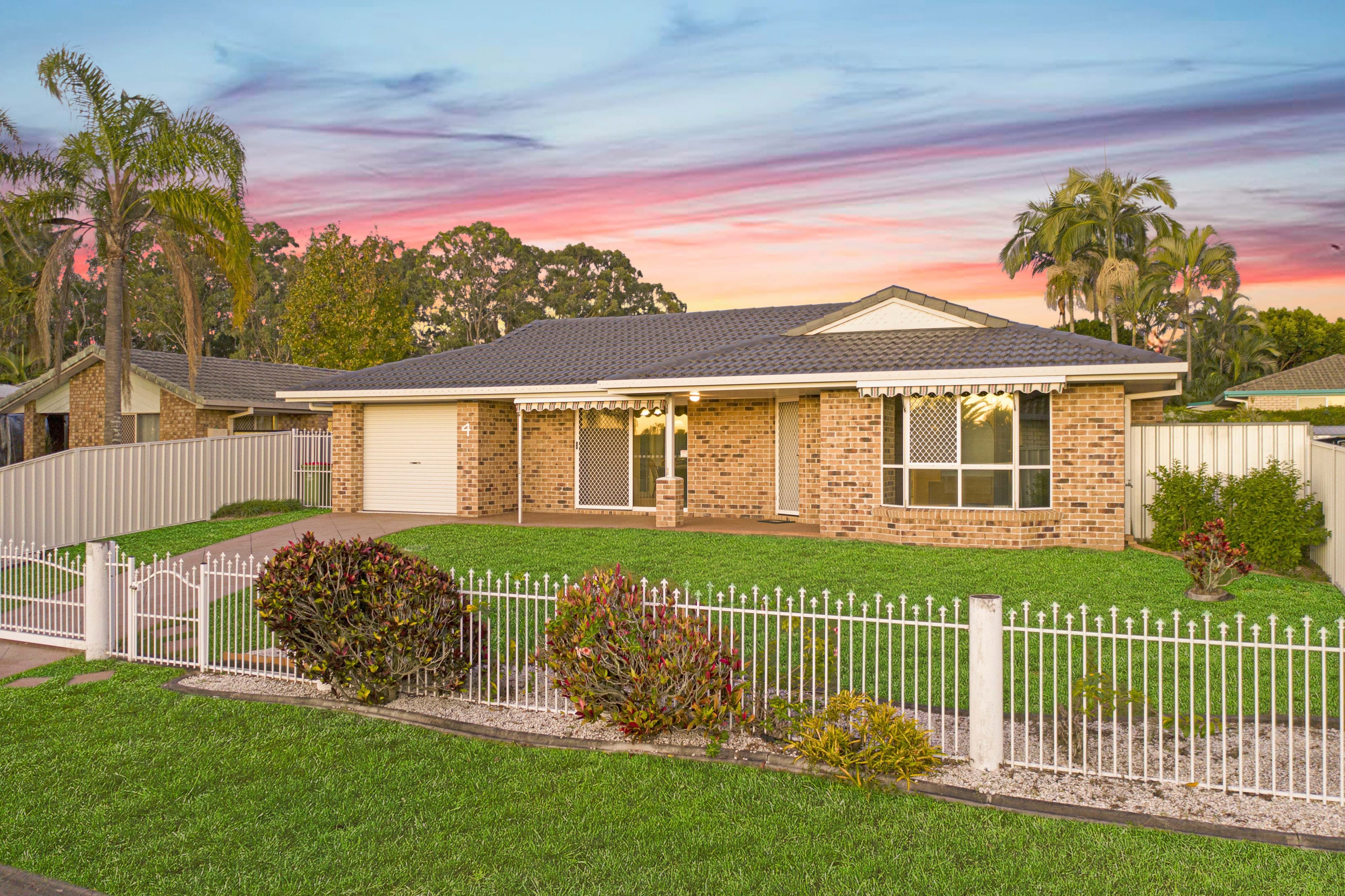 4 Millwood Street, Heritage Park QLD 4118, Heritage Park - Image 1
