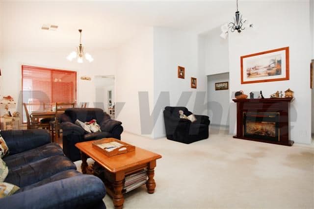 44 Aberdeen Circuit, GLENMORE PARK NSW 2745, Glenmore Park - Thumbnail 3