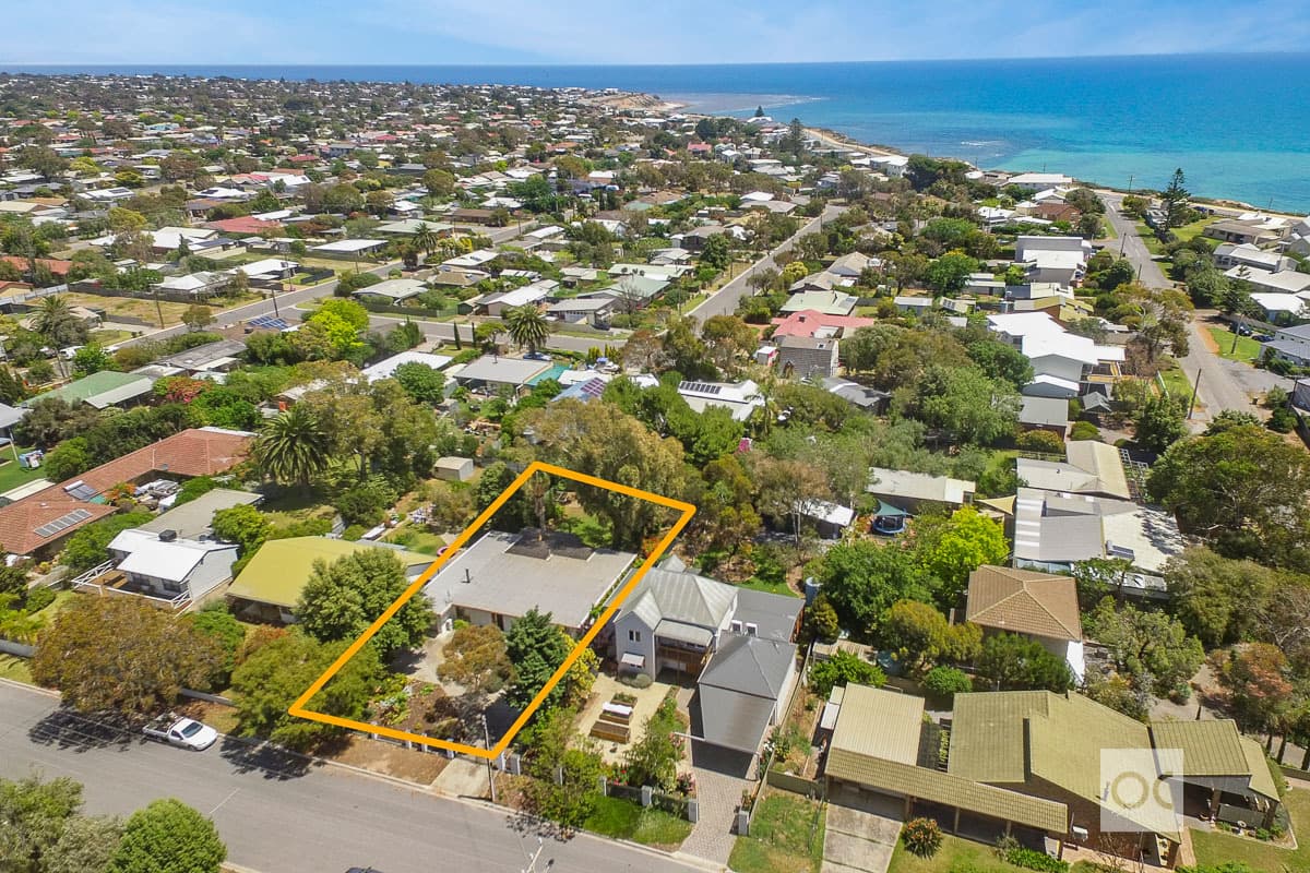 31 Eden Terrace, Port Willunga - Thumbnail 2
