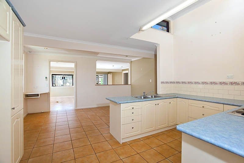 4 Eleanor Avenue, OAK FLATS NSW 2529, Oak Flats - Thumbnail 2