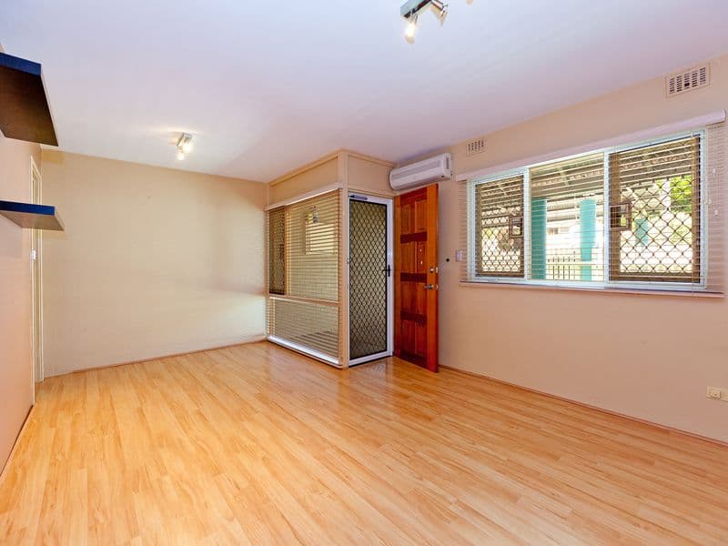 2 Elmslie Street, ORELIA WA 6167, Orelia - Thumbnail 6