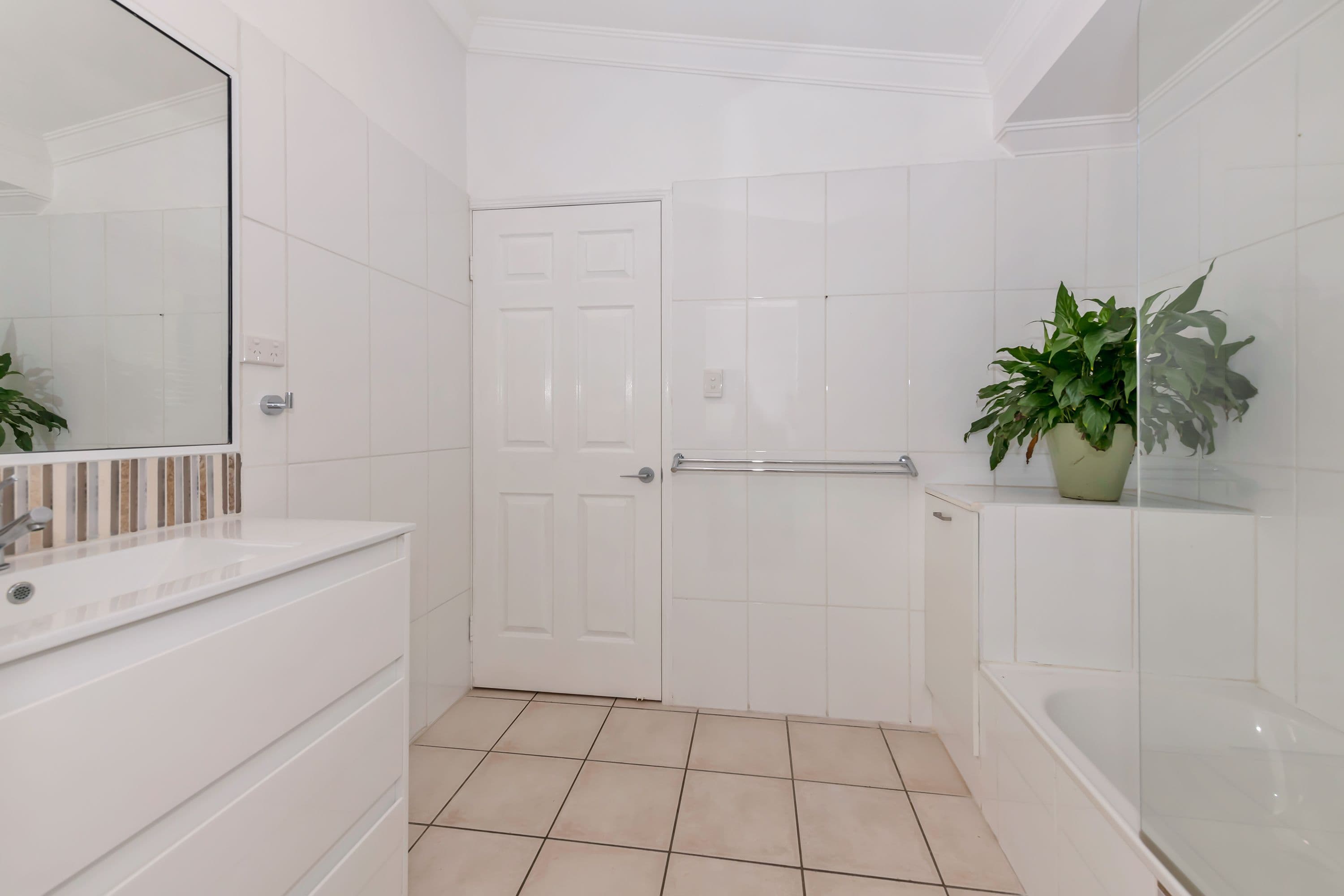 9 Esperence Court, Aitkenvale QLD 4814, Aitkenvale - Thumbnail 4
