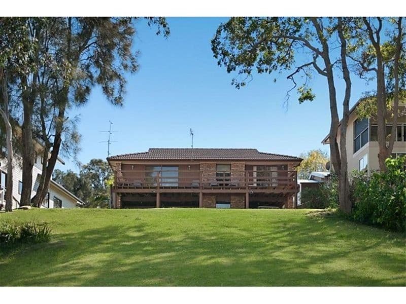 24 Buttaba Road, BRIGHTWATERS NSW 2264, Brightwaters - Thumbnail 2