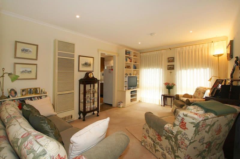 12 Jack Road, CHELTENHAM VIC 3192, Cheltenham - Thumbnail 3
