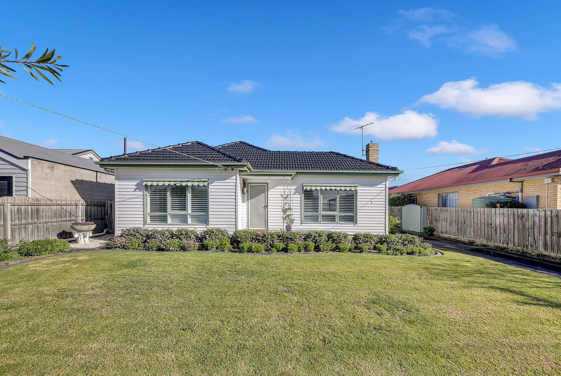 8 Hamlyn Avenue, Hamlyn Heights VIC 3215, Hamlyn Heights - Image 1
