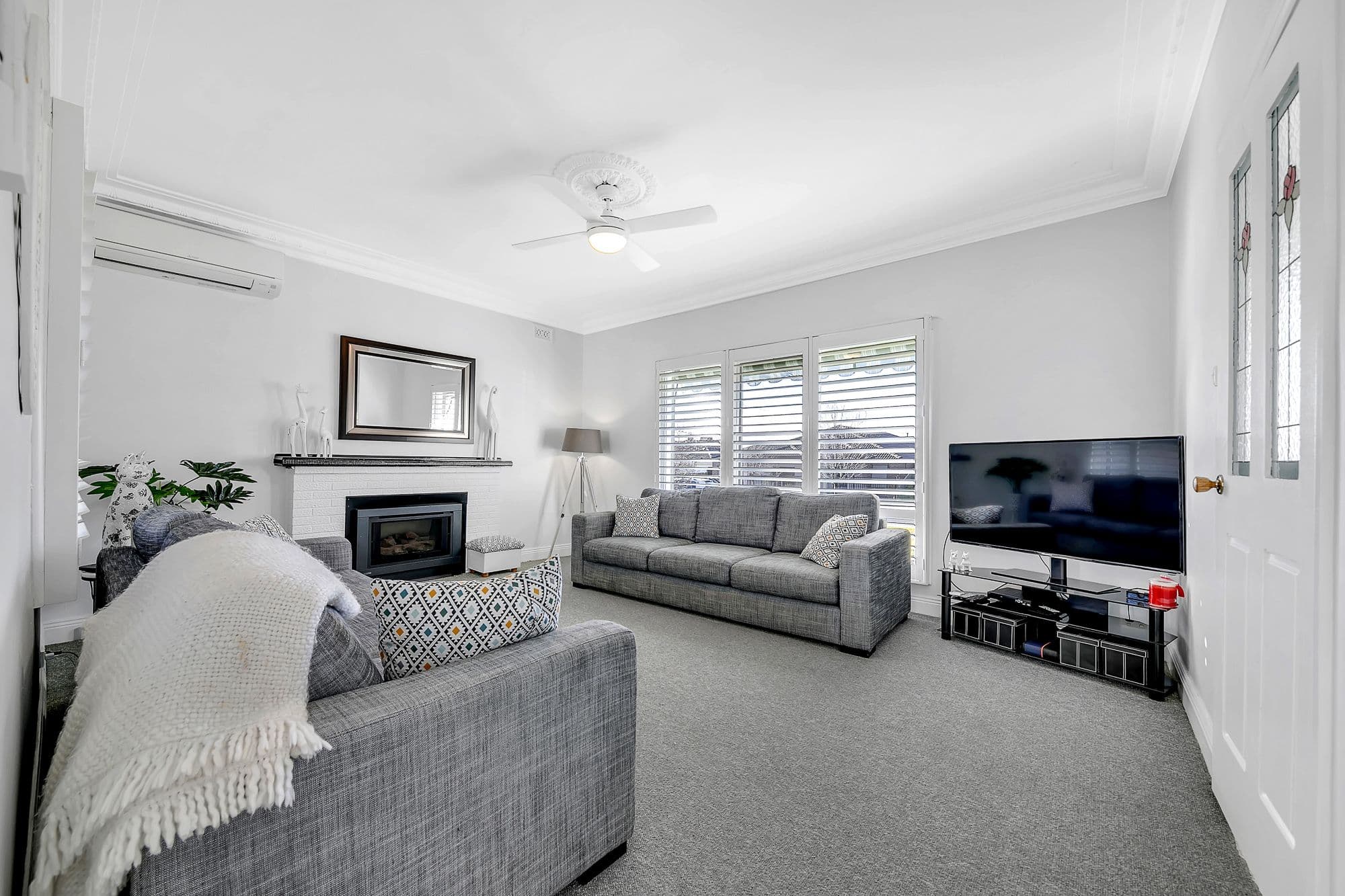 8 Hamlyn Avenue, Hamlyn Heights VIC 3215, Hamlyn Heights - Thumbnail 3