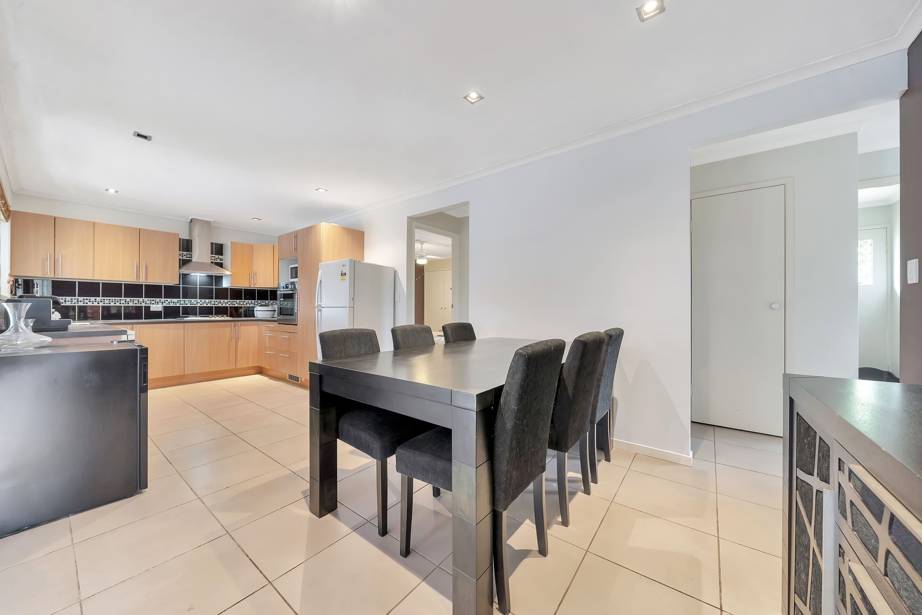 38 Brentwood Drive, Daisy Hill QLD 4127, Daisy Hill - Thumbnail 5