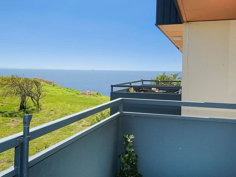 34 Woodcliffe Crescent, WOODY POINT QLD 4019, Woody Point - Image 1