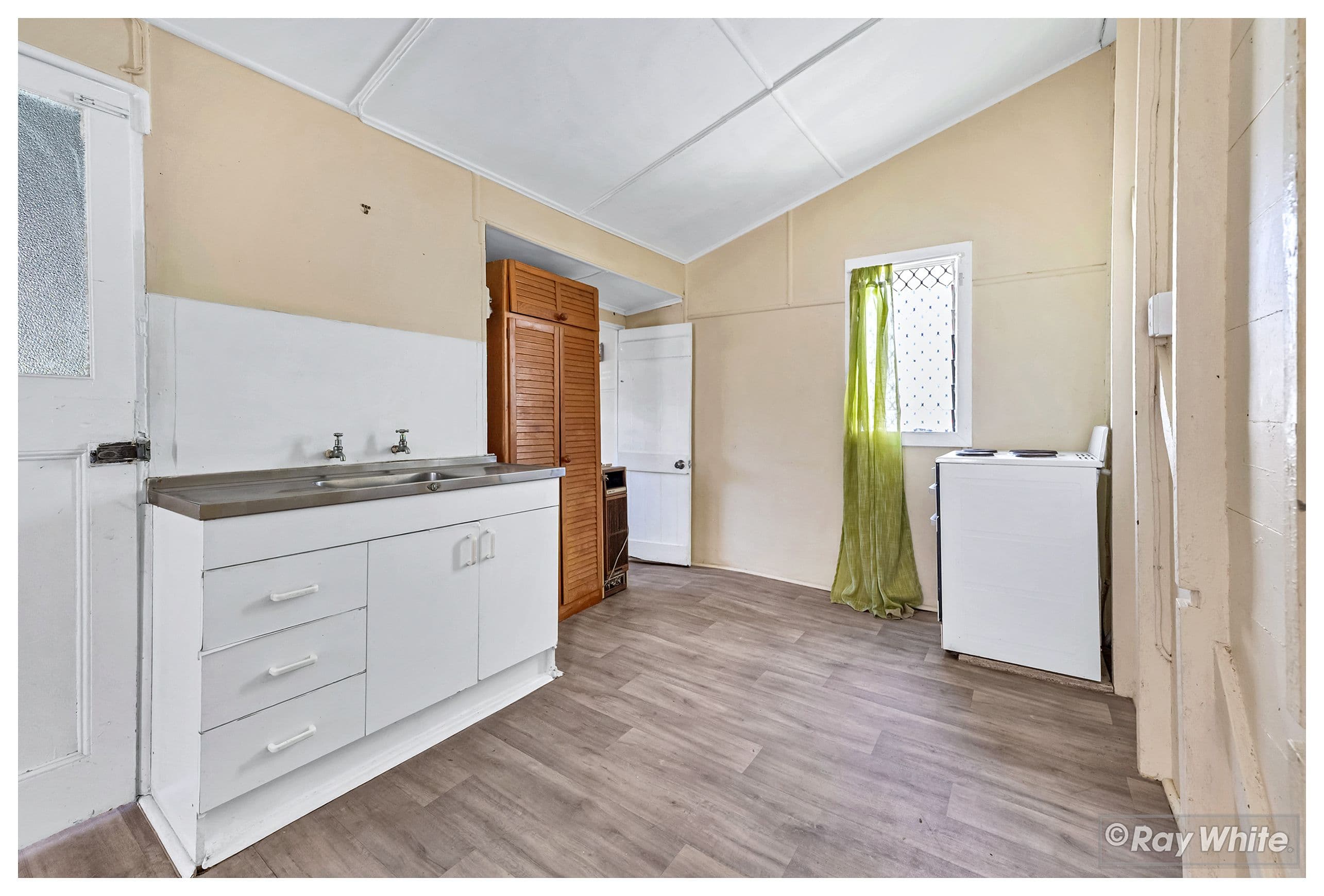 90 Alma Lane, Rockhampton City QLD 4700, Rockhampton City - Thumbnail 2