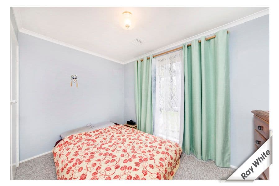 8 Whitfeld Street, MONASH ACT 2904, Monash - Thumbnail 2