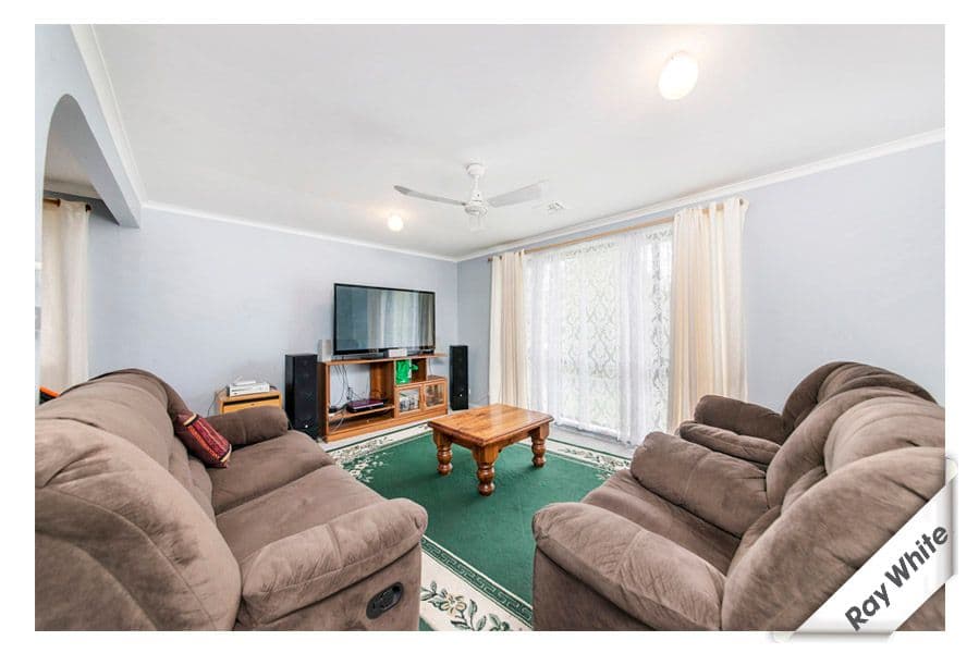 8 Whitfeld Street, MONASH ACT 2904, Monash - Thumbnail 6