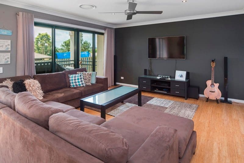 21 Faculty Crescent, Mudgeeraba QLD 4213, Mudgeeraba - Thumbnail 2