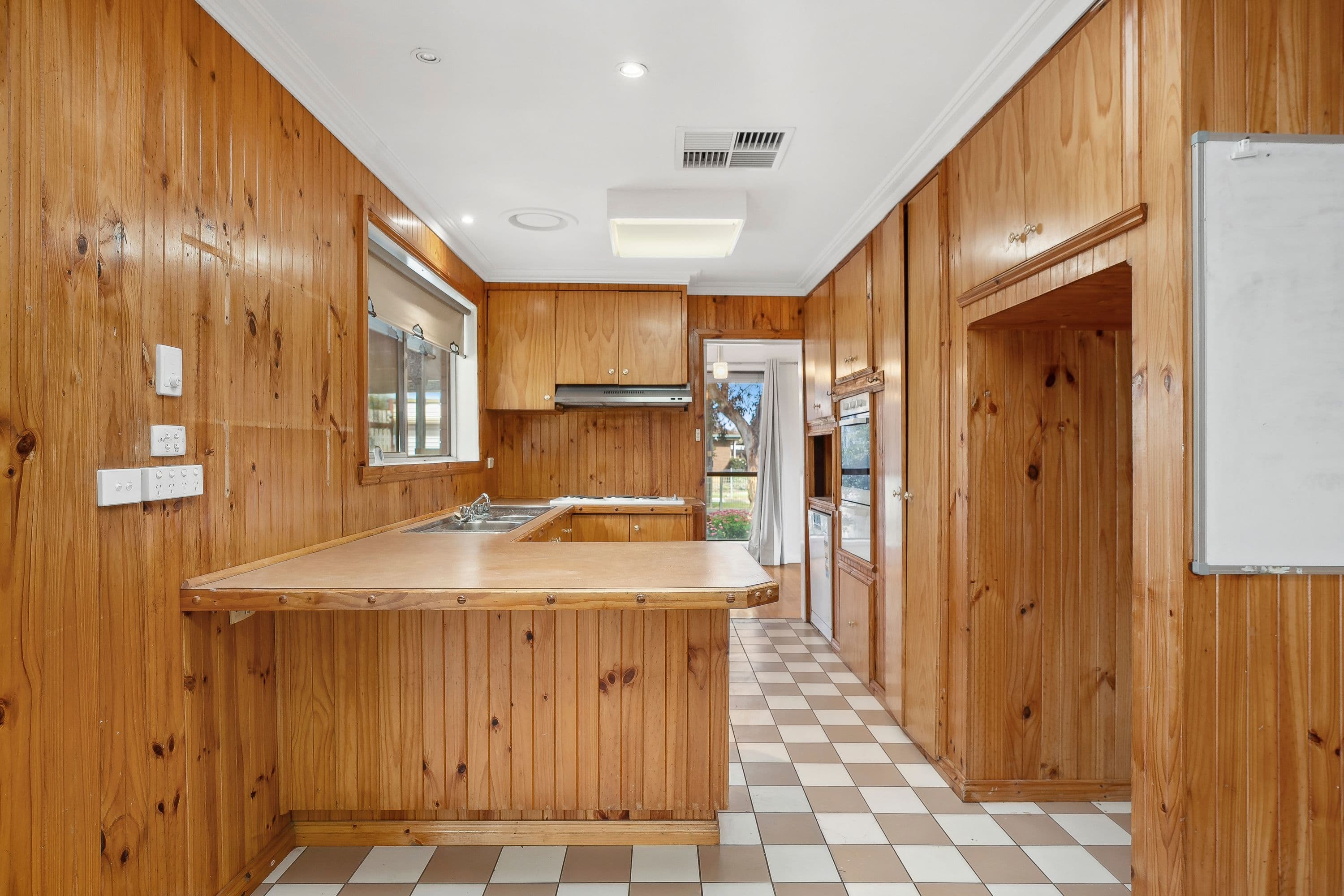 24 Harding Street, Corio VIC 3214, Corio - Thumbnail 4