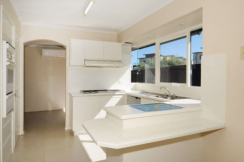 11 Regal Court, Carrum Downs VIC 3201, Carrum Downs - Thumbnail 2