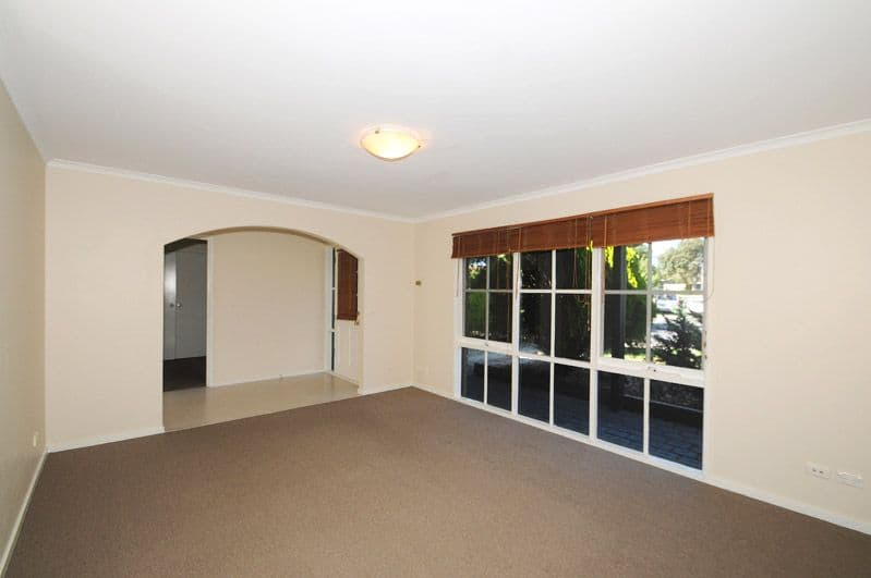 11 Regal Court, Carrum Downs VIC 3201, Carrum Downs - Thumbnail 5