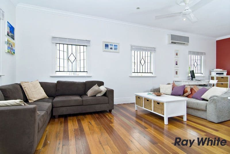 8 Verdun Street, ALDERLEY QLD 4051, Alderley - Thumbnail 2