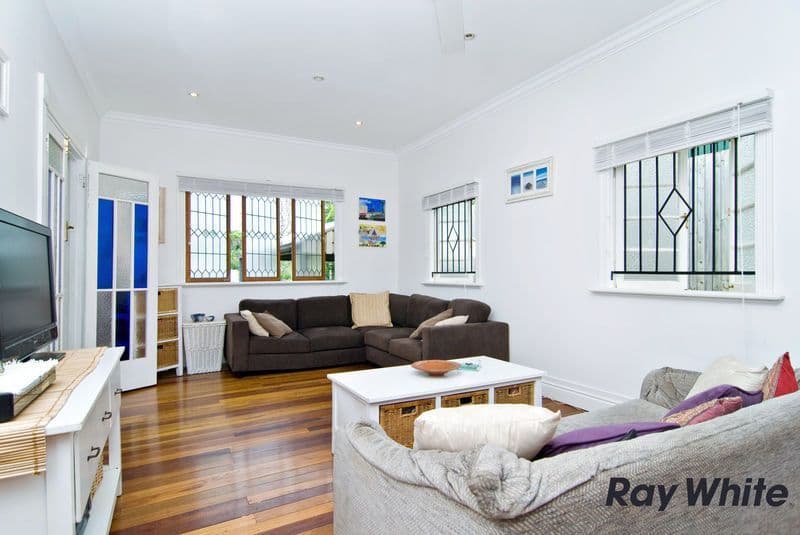 8 Verdun Street, ALDERLEY QLD 4051, Alderley - Thumbnail 4