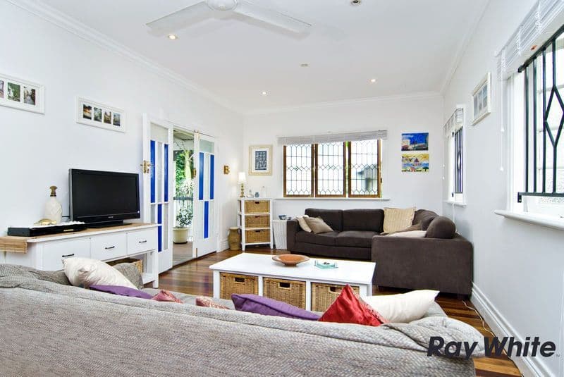 8 Verdun Street, ALDERLEY QLD 4051, Alderley - Thumbnail 6