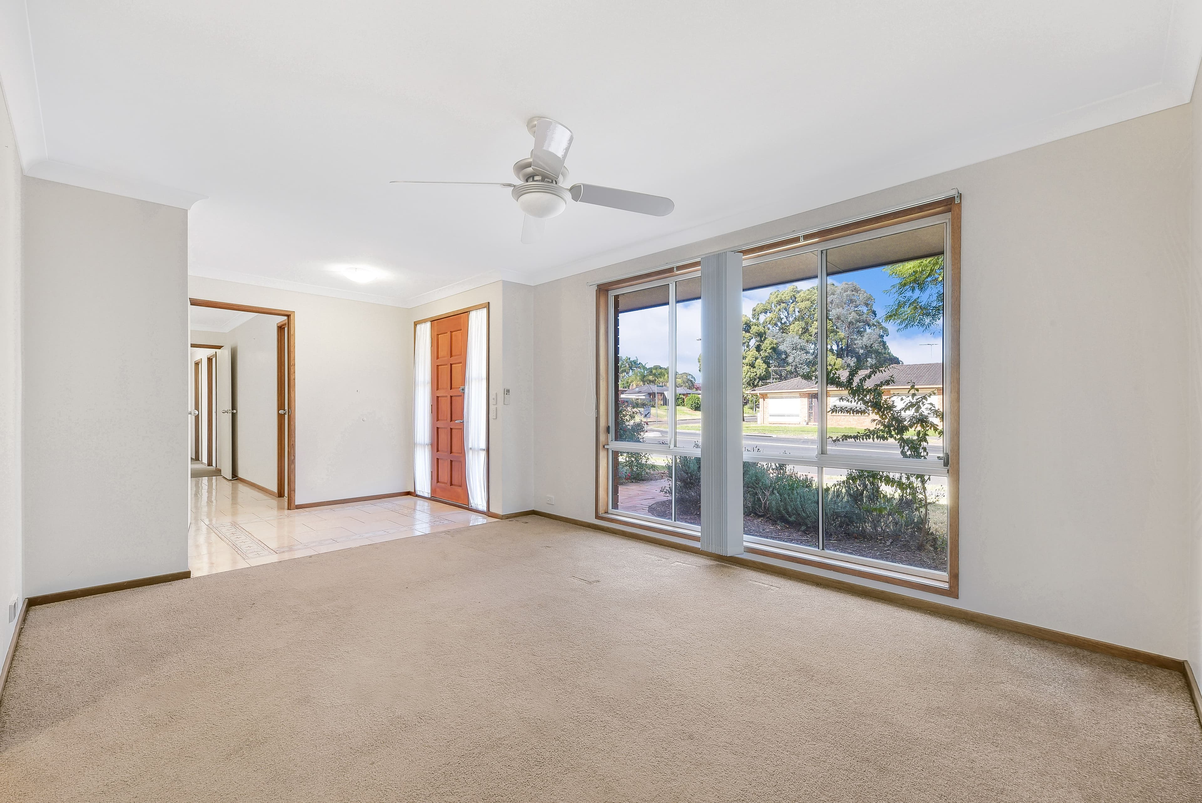 1 Waterworth Drive, Narellan Vale - Thumbnail 2