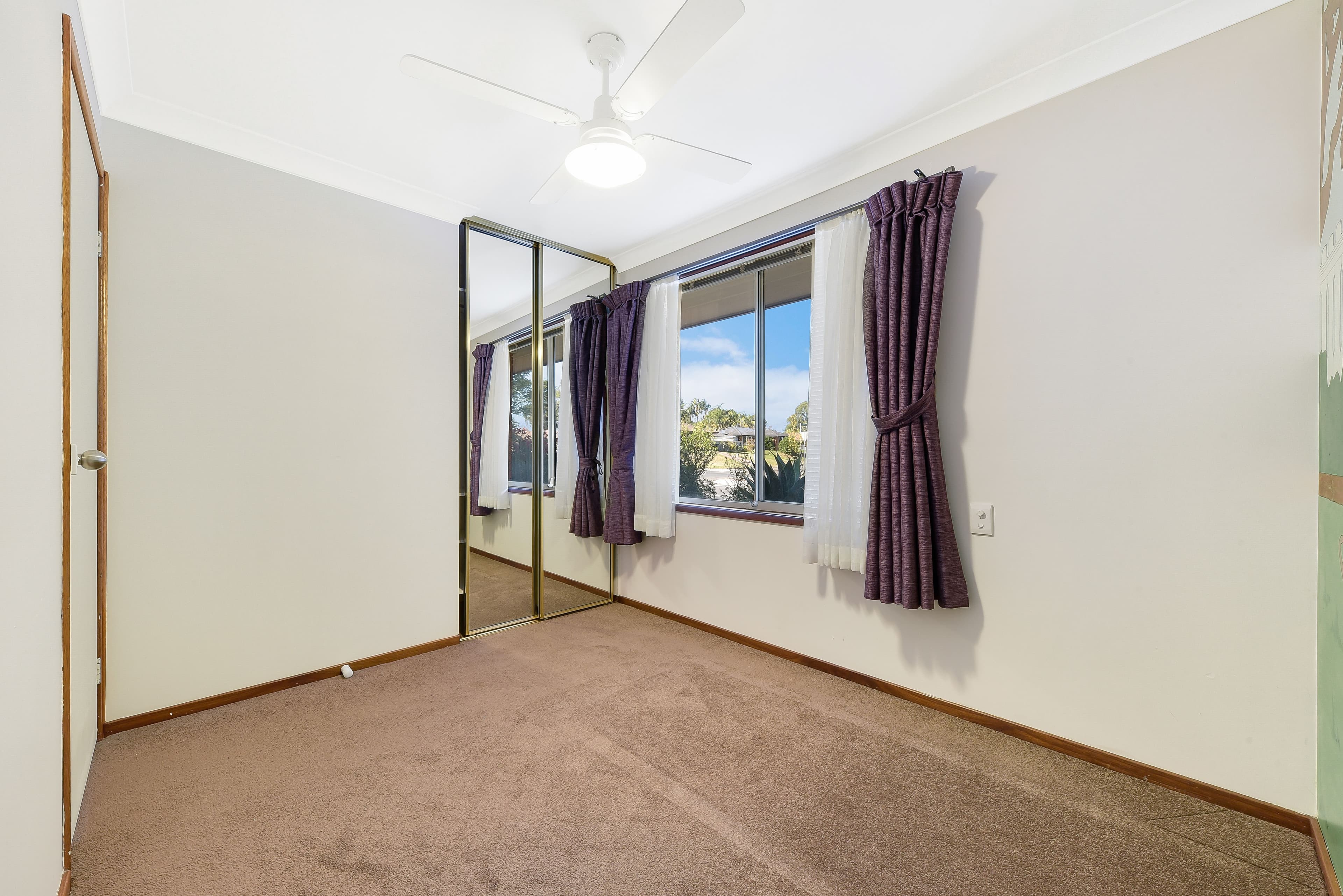 1 Waterworth Drive, Narellan Vale - Thumbnail 6