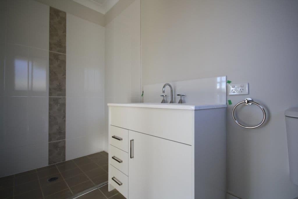 3 Lesley Avenue, EDGEWORTH NSW 2285, Edgeworth - Thumbnail 6