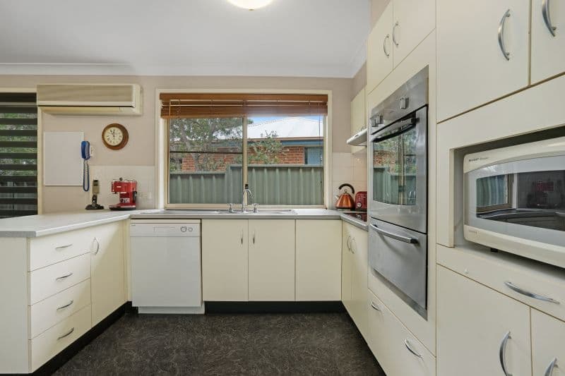 80 Auklet Road, Mount Hutton - Thumbnail 4