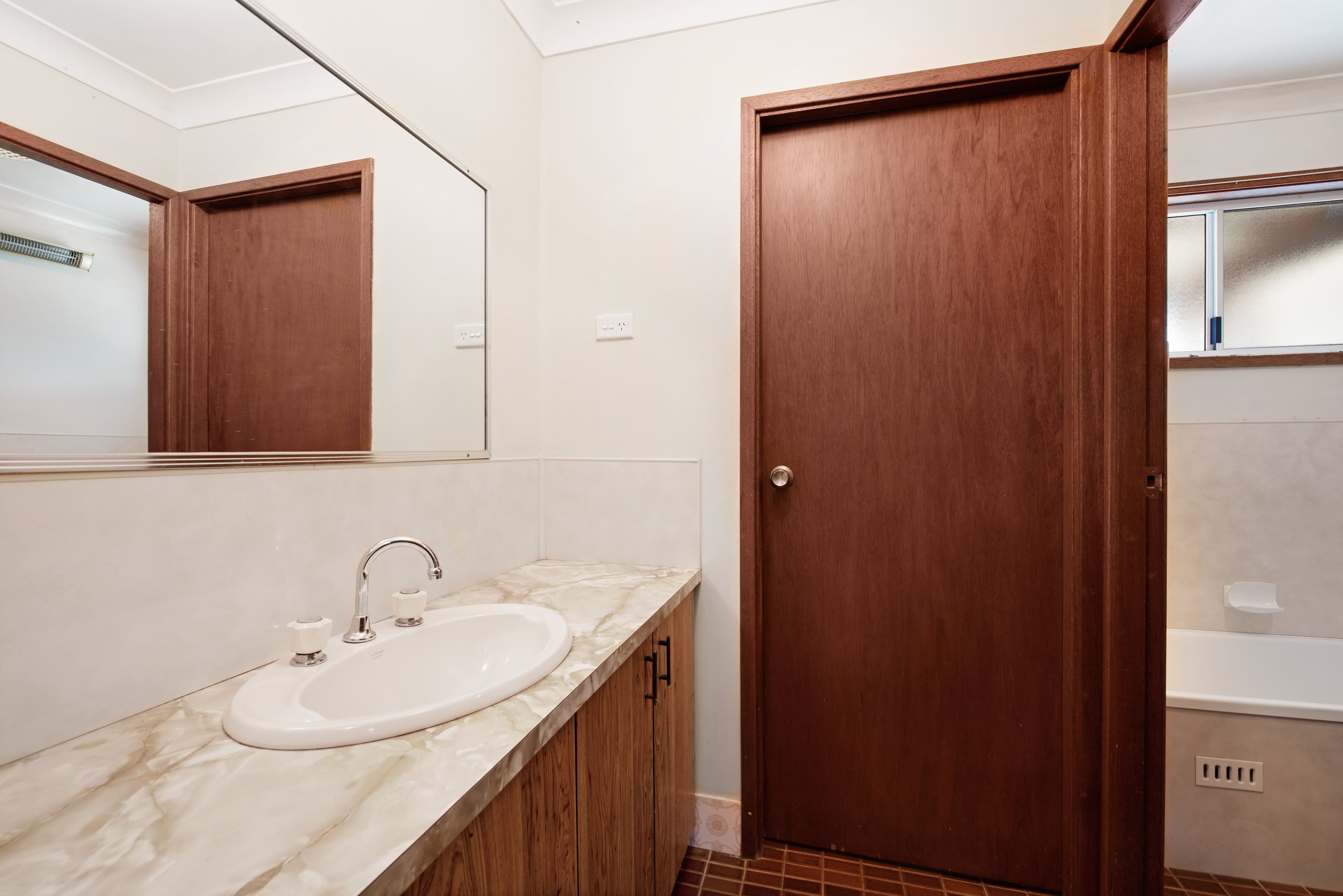 1 Wolstenholme Street, Rutherford - Thumbnail 5