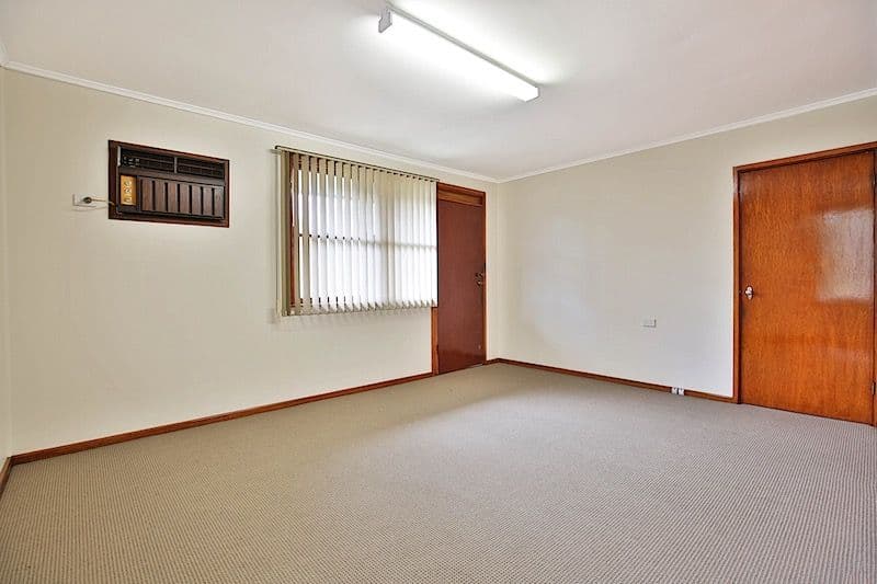 30 Sampson Crescent, Bomaderry - Thumbnail 6