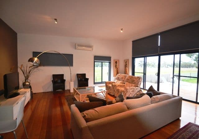 1A Jones Street, AVENEL VIC 3664, Avenel - Thumbnail 4