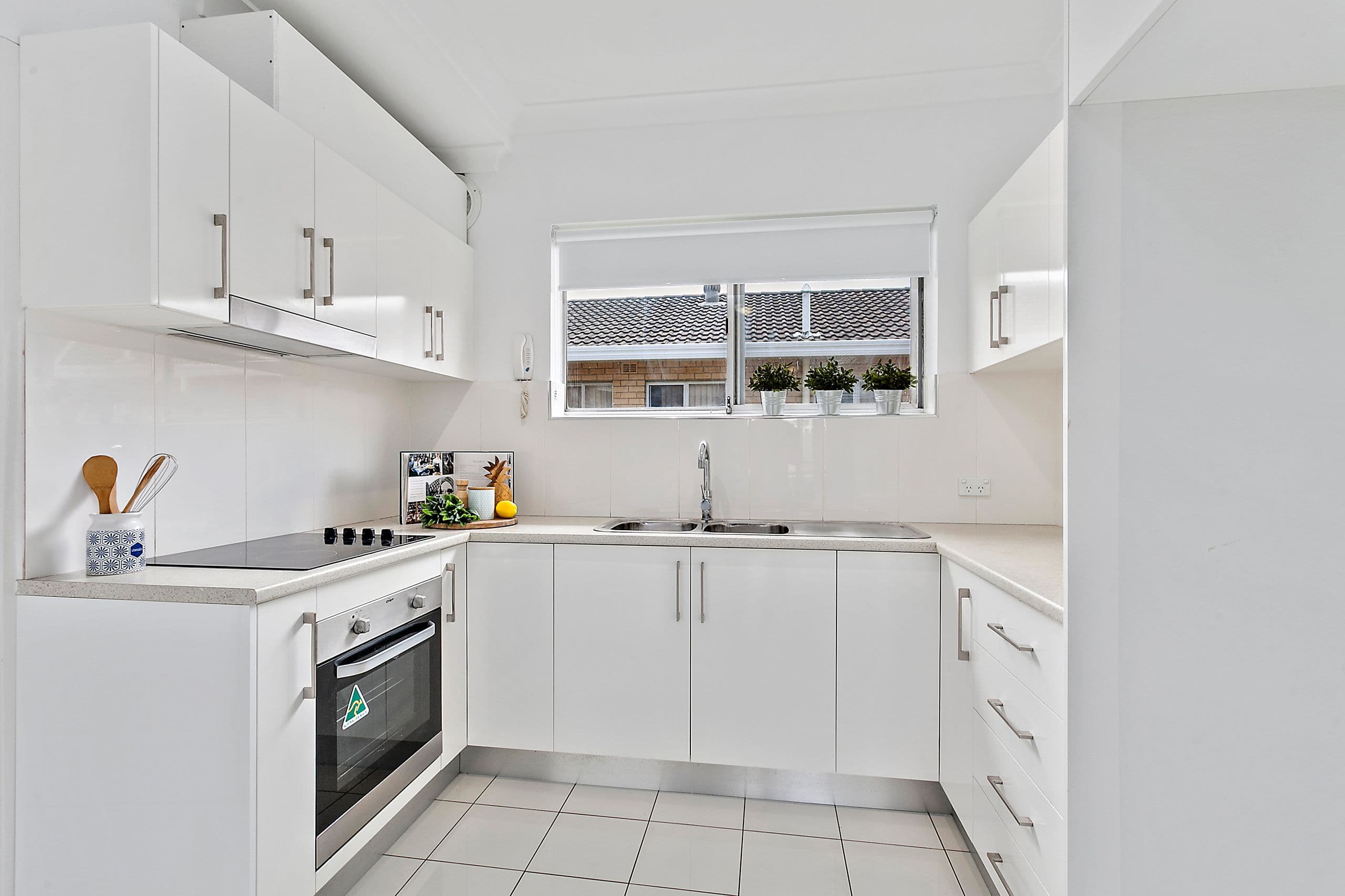9-11 Bruce Street, BRIGHTON-LE-SANDS NSW 2216, Brighton-Le-Sands - Thumbnail 2