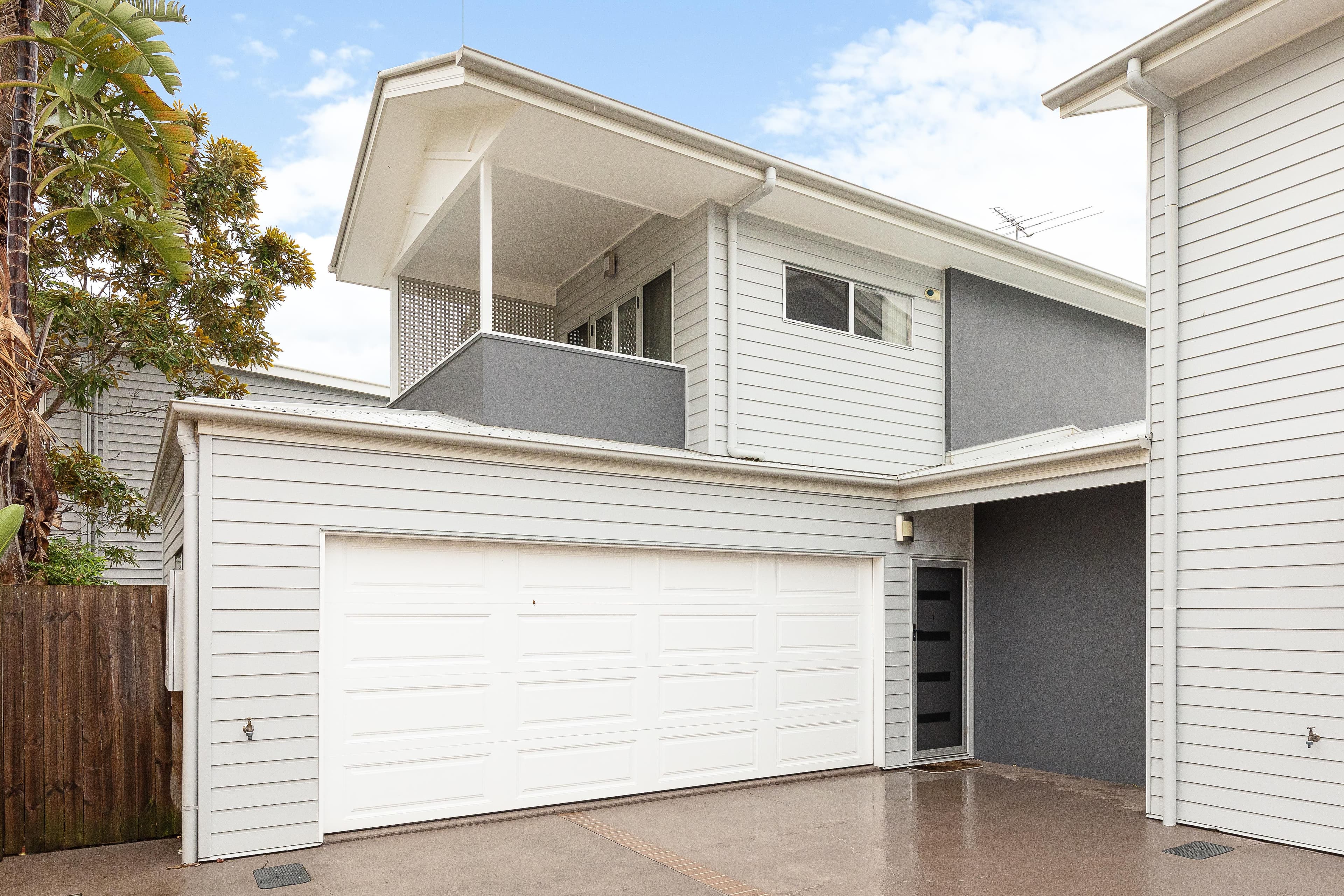 28 Smallman Street, Bulimba QLD 4171, Bulimba - Thumbnail 2