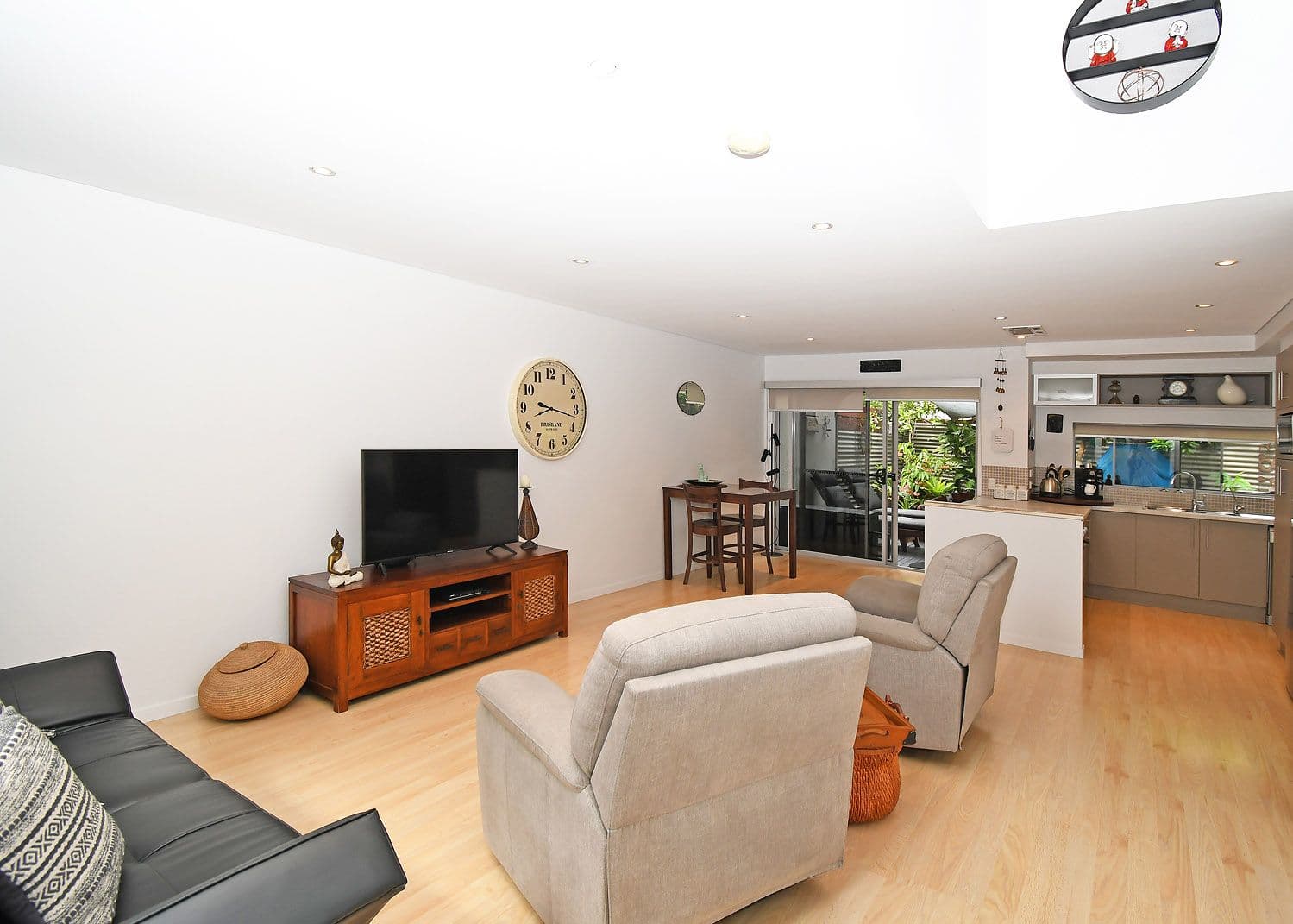187 Torquay Road, Scarness QLD 4655, Scarness - Thumbnail 5