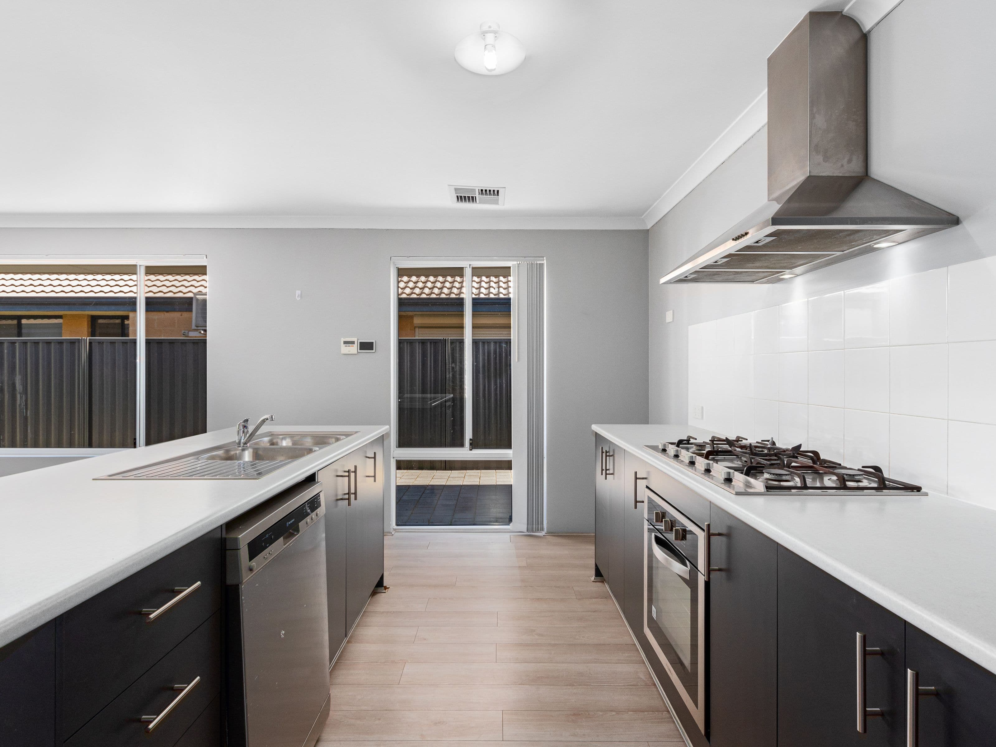 72 Markwell Avenue, Haynes WA 6112, Haynes - Thumbnail 5