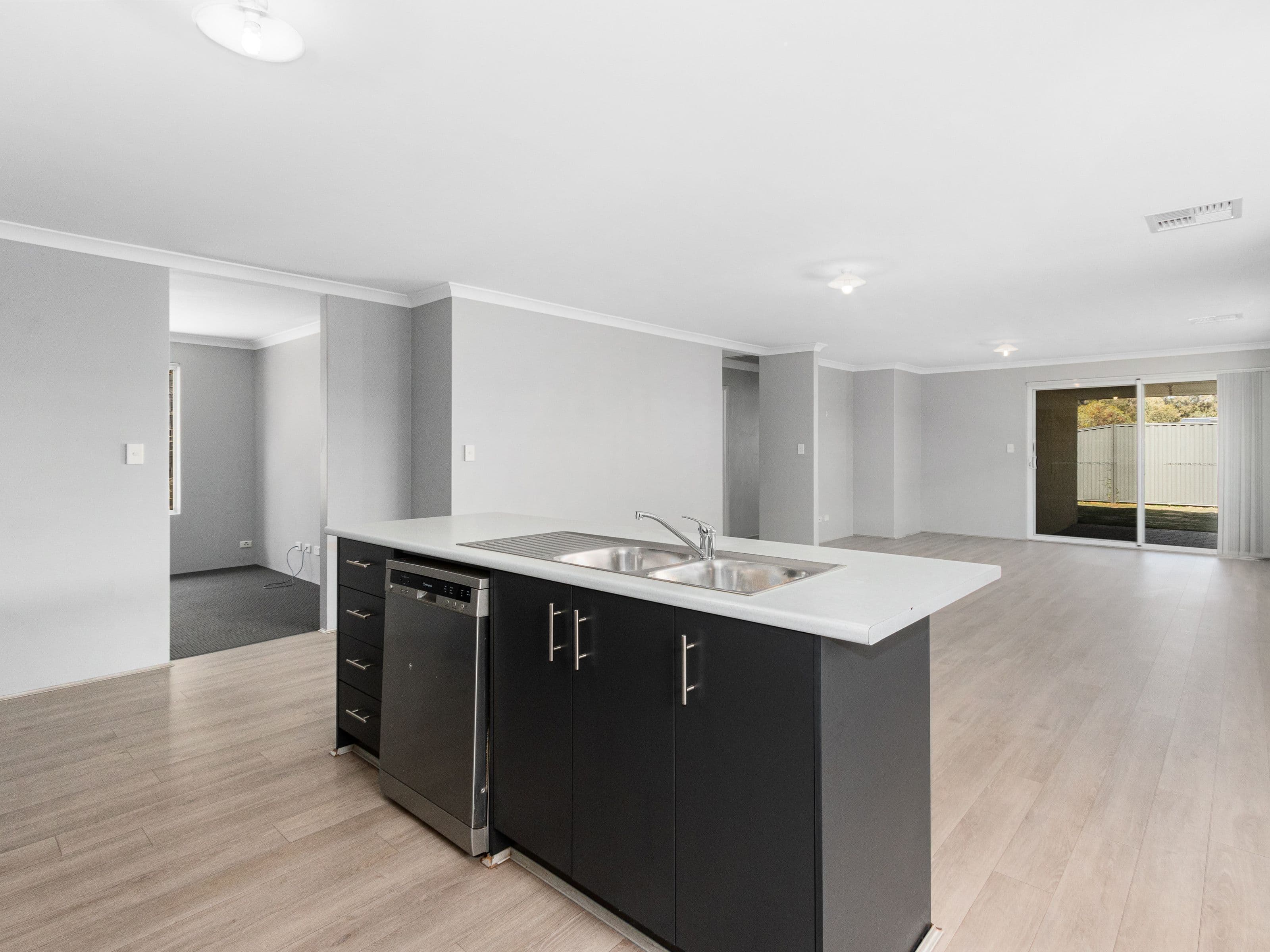 72 Markwell Avenue, Haynes WA 6112, Haynes - Thumbnail 6
