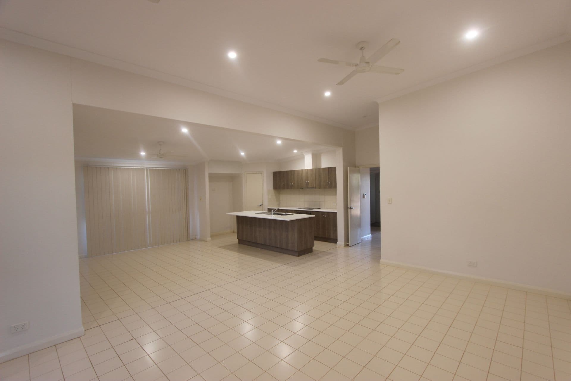 15 Wedgetail Eagle Avenue, Nickol WA 6714, Nickol - Thumbnail 3