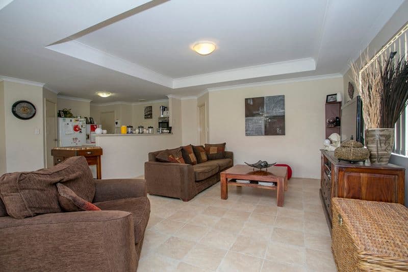 5 Saligna Bend, Wattle Grove WA 6107, Wattle Grove - Thumbnail 3