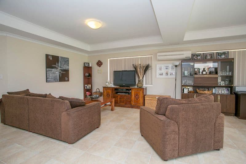 5 Saligna Bend, Wattle Grove WA 6107, Wattle Grove - Thumbnail 5